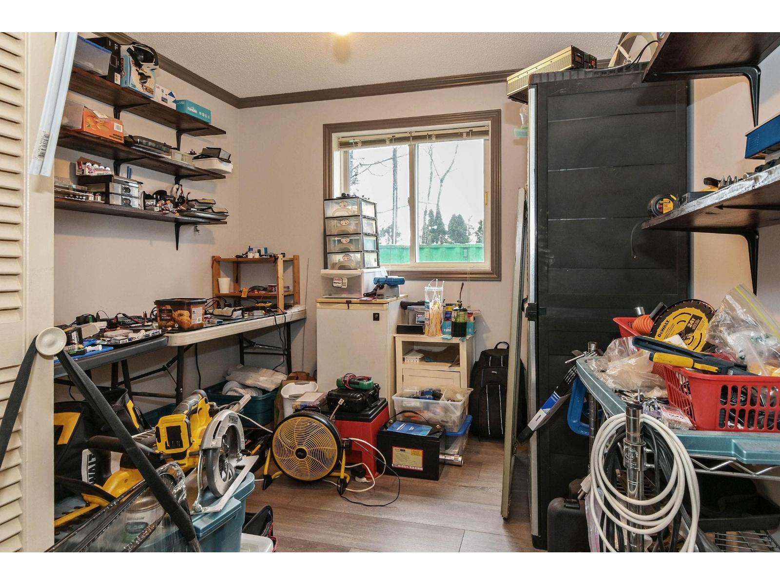 Photo 19 of 24643 21 B Avenue, Langley BC