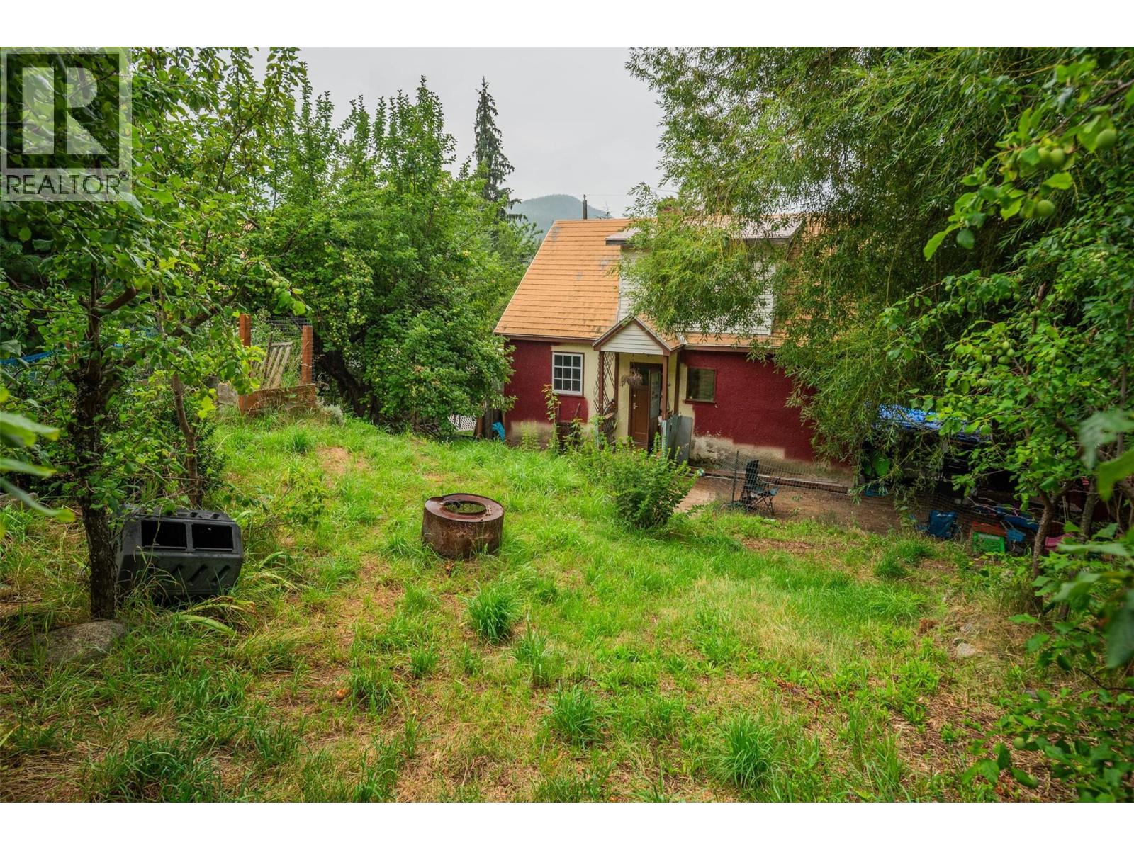 2150 Thompson Avenue, Rossland