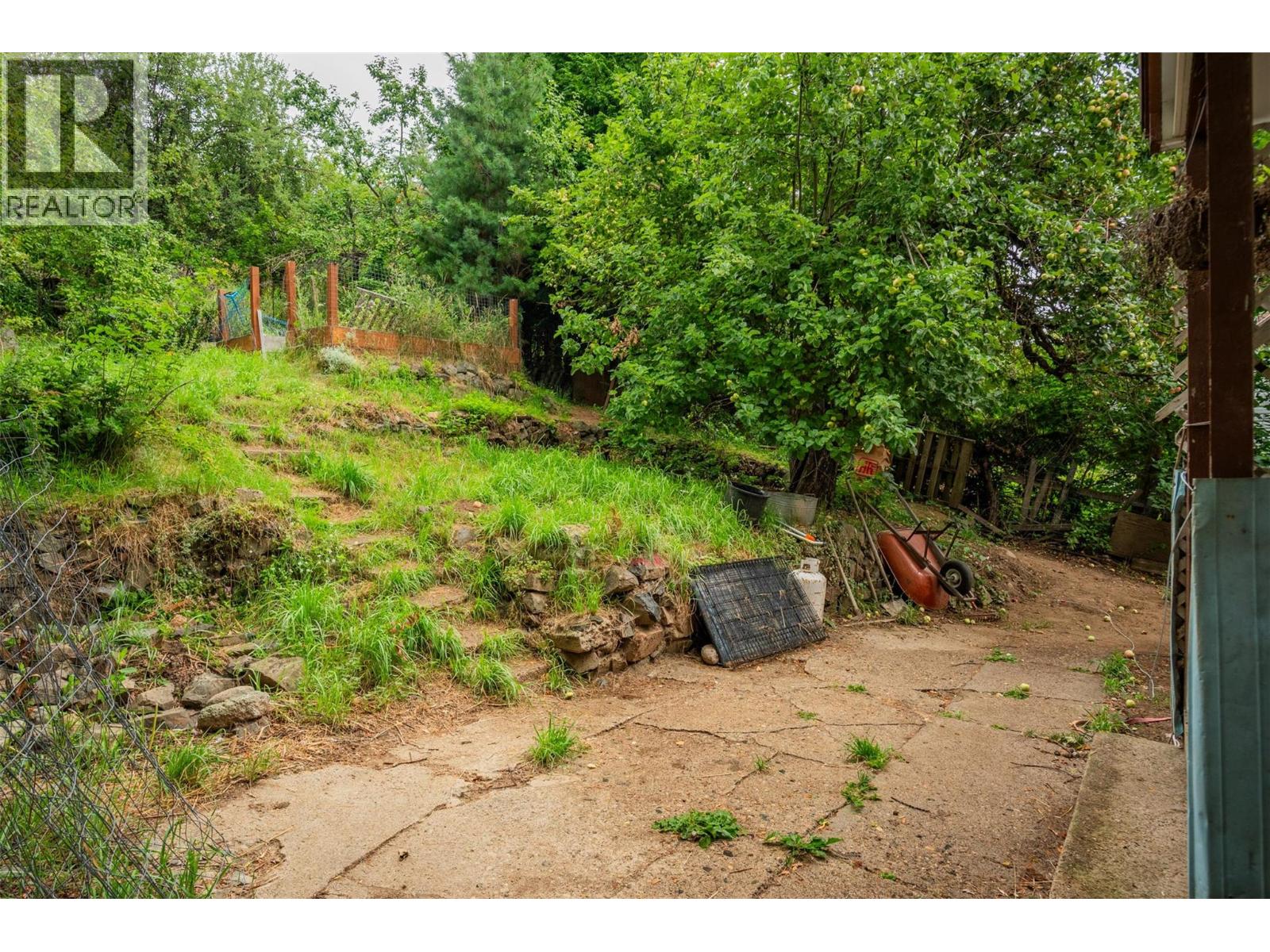 2150 Thompson Avenue, Rossland