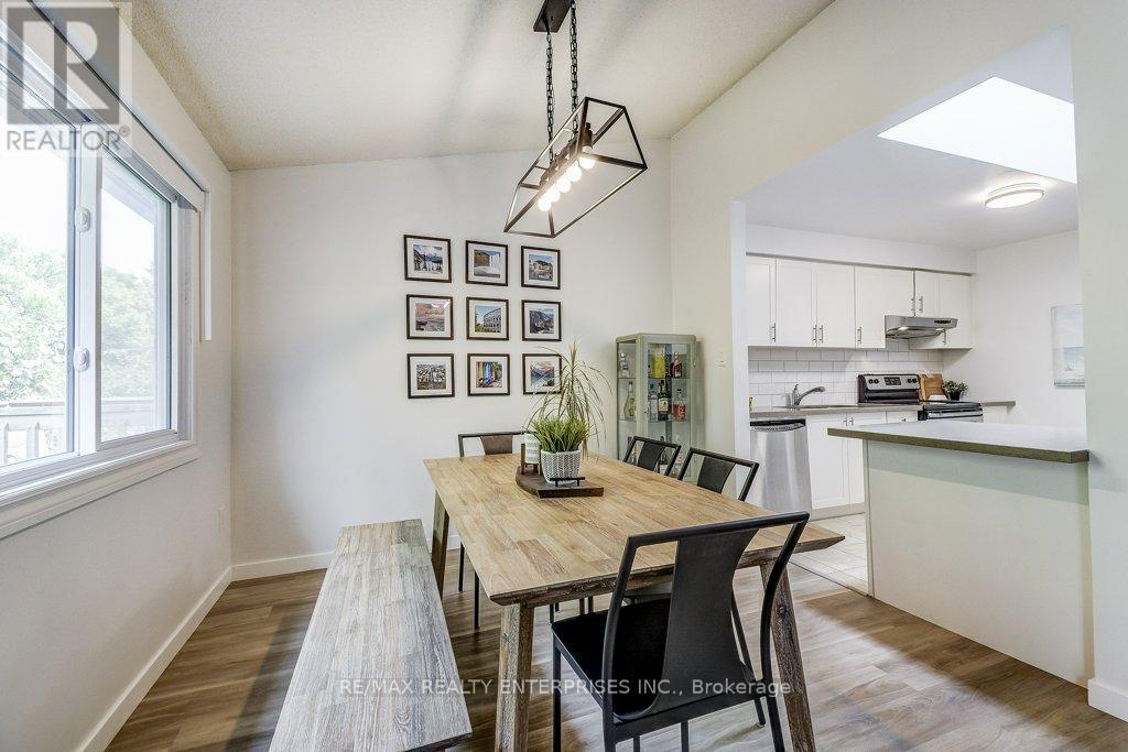 Photo 17 of 234 2055 Walkers Line, Burlington ON