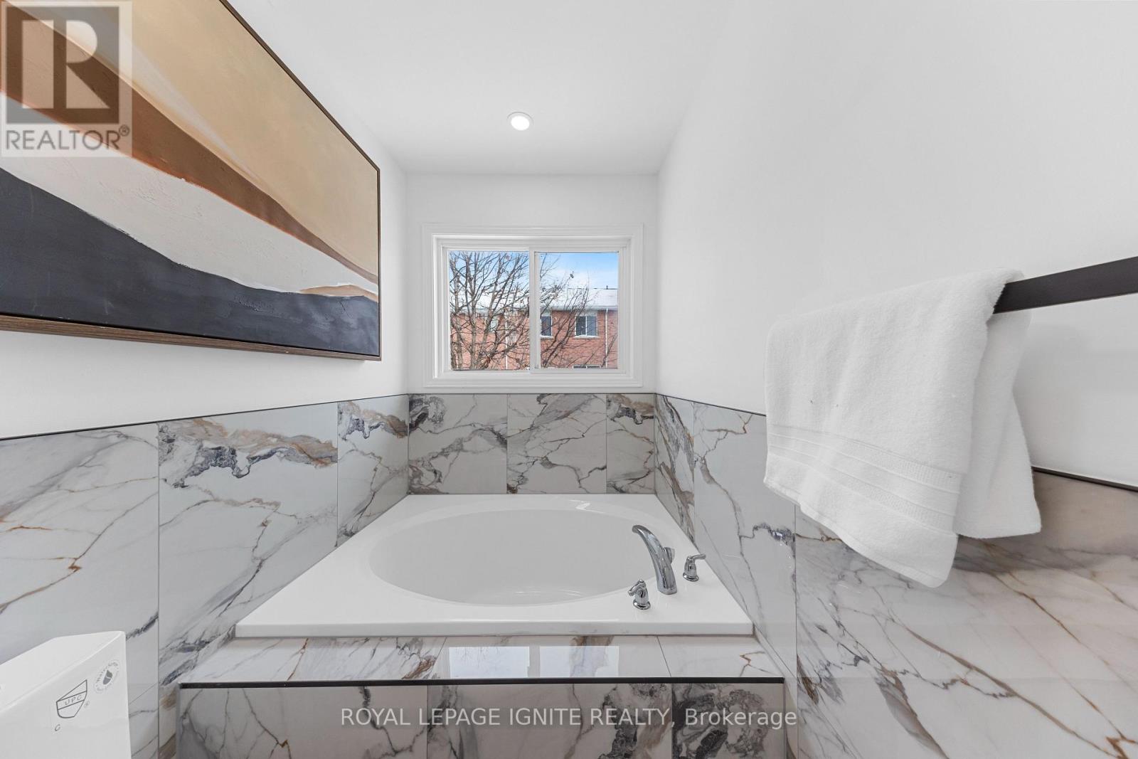Photo 27 of 5 Goulden Crescent, Toronto ON