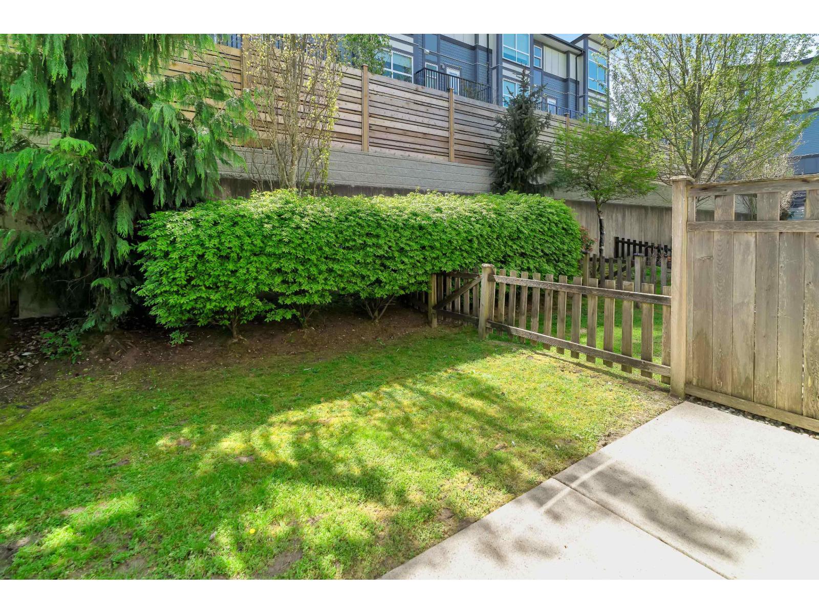 Photo 23 of 29 13886 62 Avenue, Surrey BC