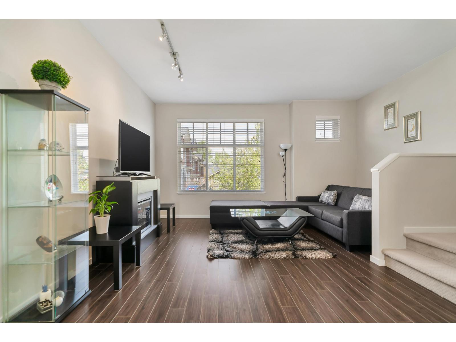 Photo 6 of 29 13886 62 Avenue, Surrey BC