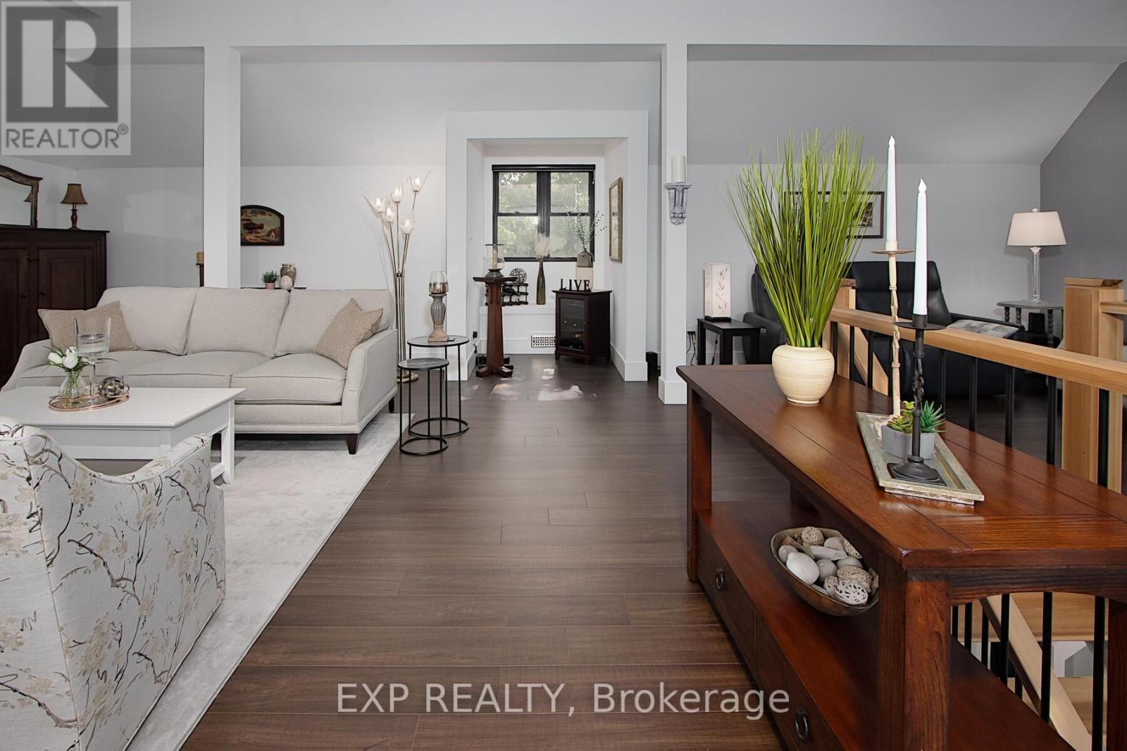 Photo 27 of Unit 4 130 Windsor Crescent, London South ON