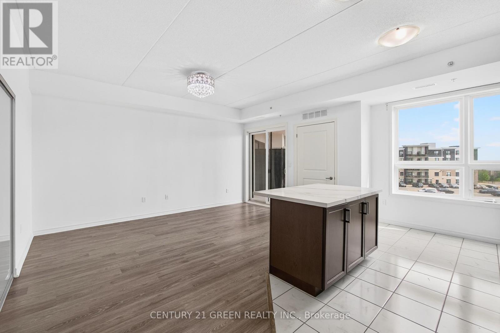 Photo 2 of 417 630 Sauve Street, Milton ON