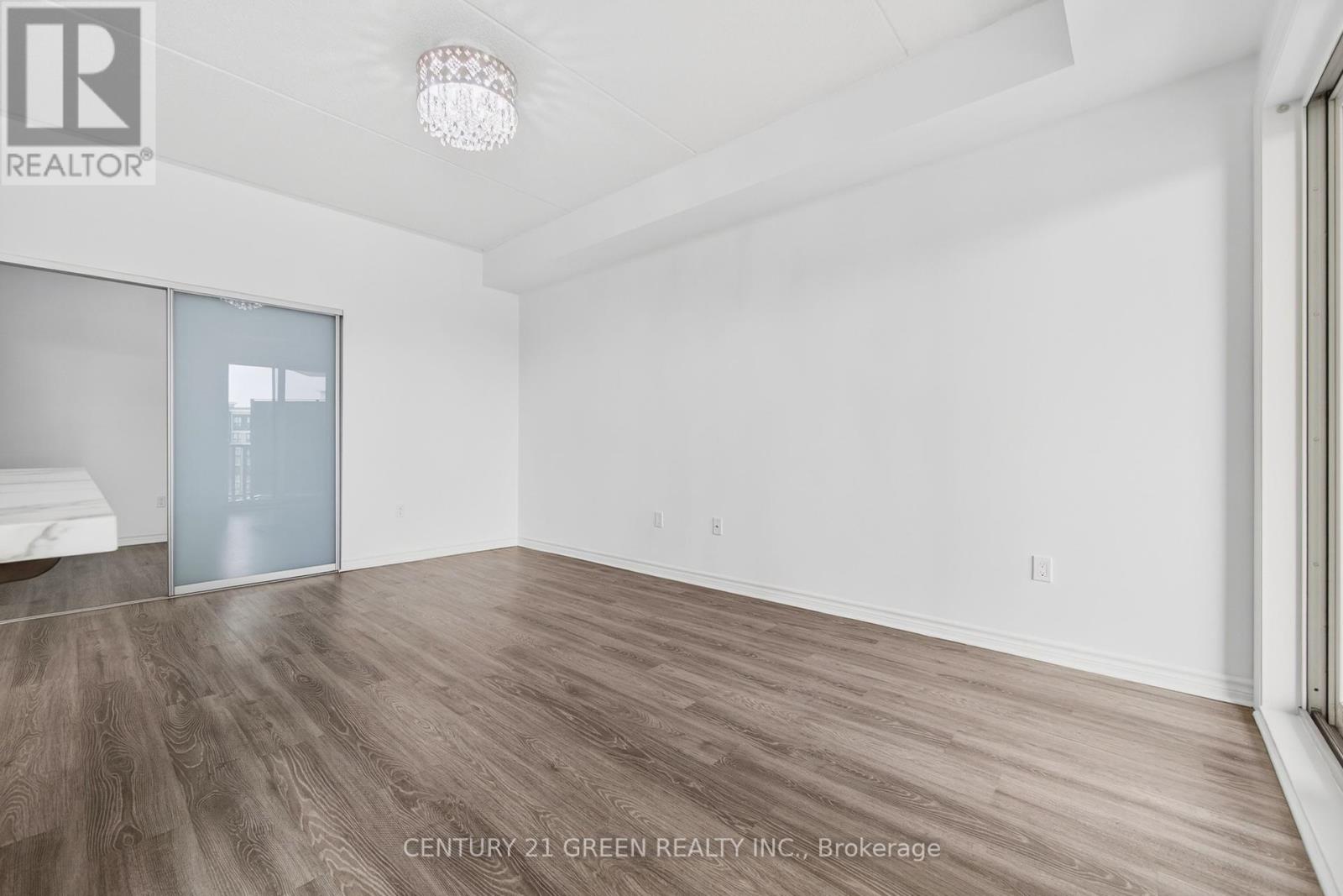 Photo 16 of 417 630 Sauve Street, Milton ON