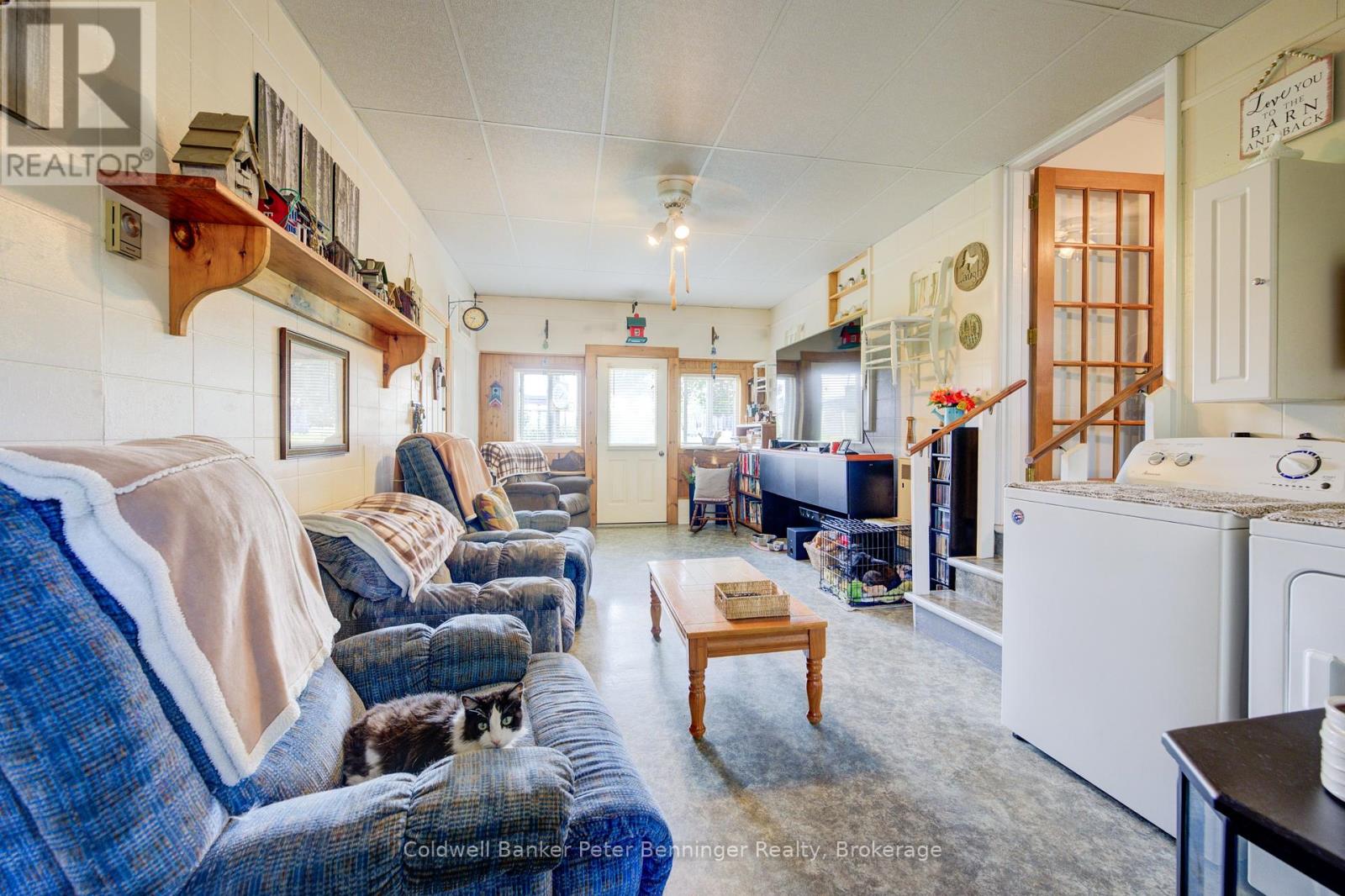 Photo 23 of 1081 Harriston Road, Howick ON