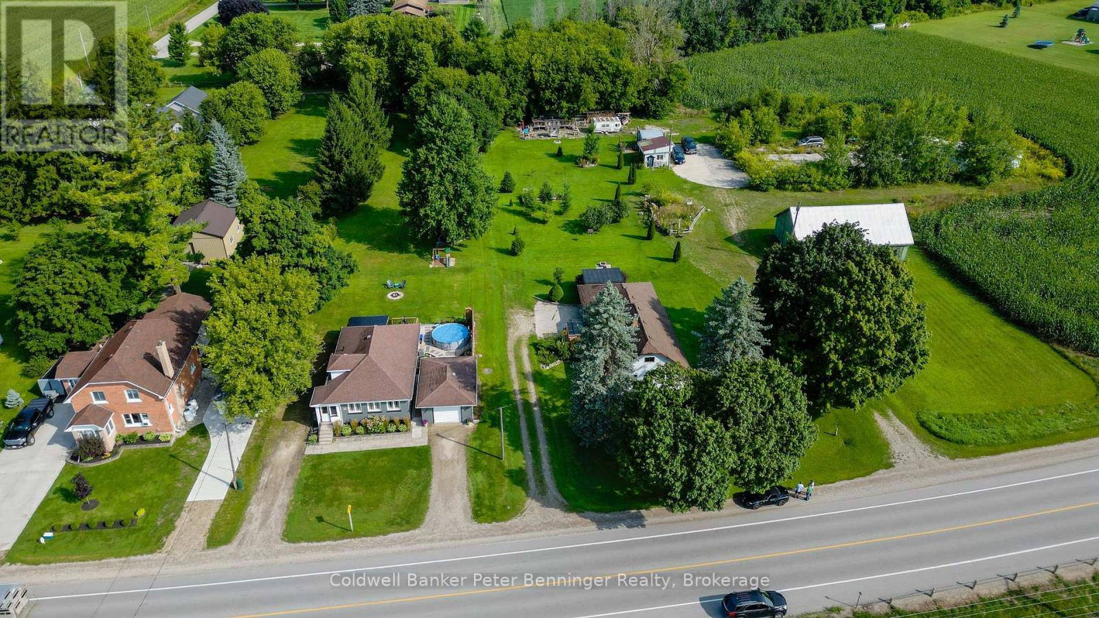 Photo 6 of 1081 Harriston Road, Howick ON