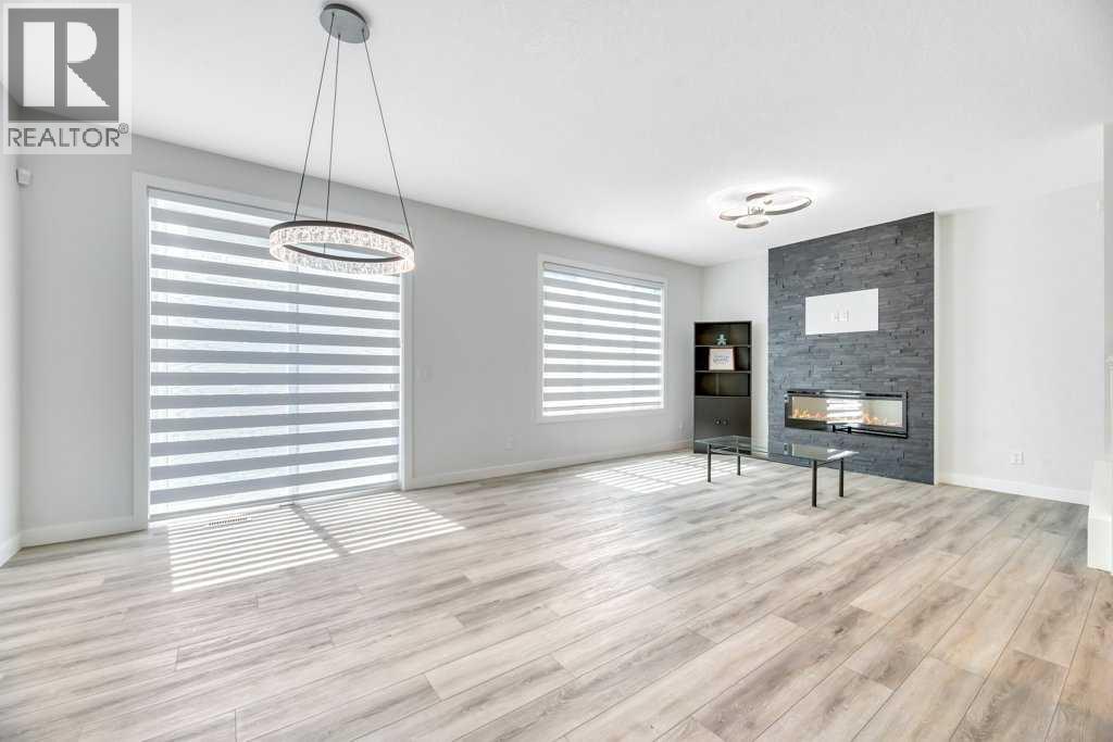 Photo 41 of 75 Amblehurst Link Nw, Calgary AB