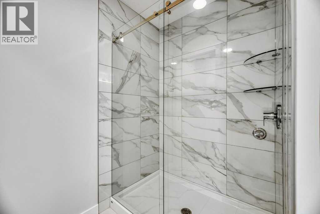 Photo 23 of 75 Amblehurst Link Nw, Calgary AB