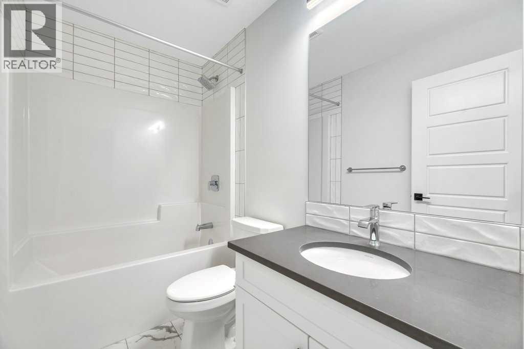 Photo 27 of 75 Amblehurst Link Nw, Calgary AB
