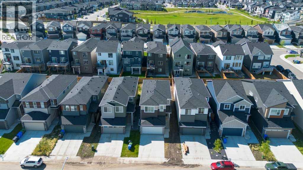 Photo 35 of 75 Amblehurst Link Nw, Calgary AB