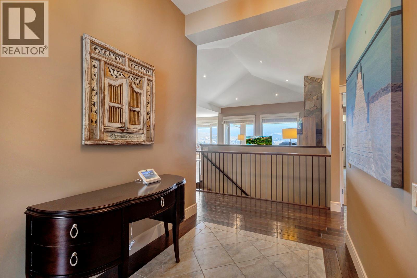  1205 Loseth Drive, Kelowna