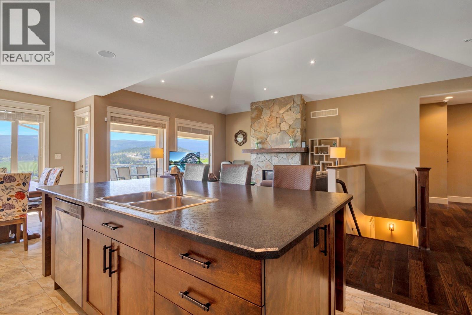  1205 Loseth Drive, Kelowna