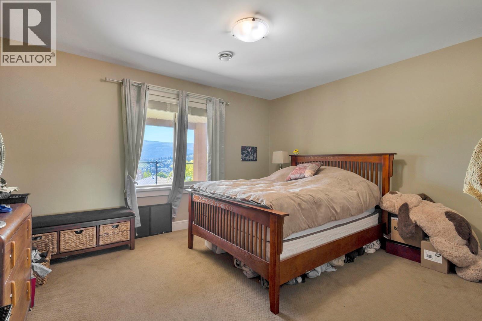  1205 Loseth Drive, Kelowna