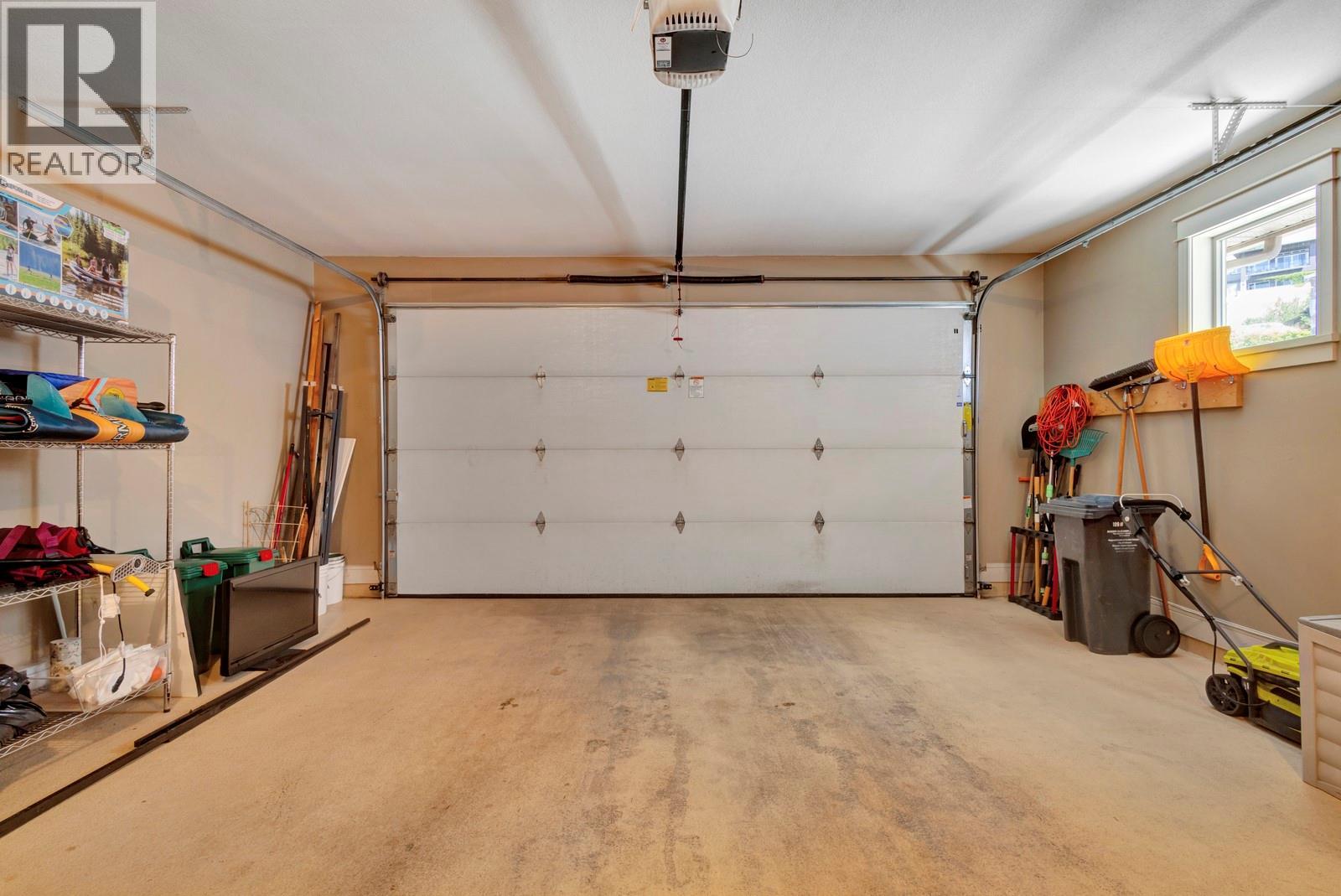  1205 Loseth Drive, Kelowna