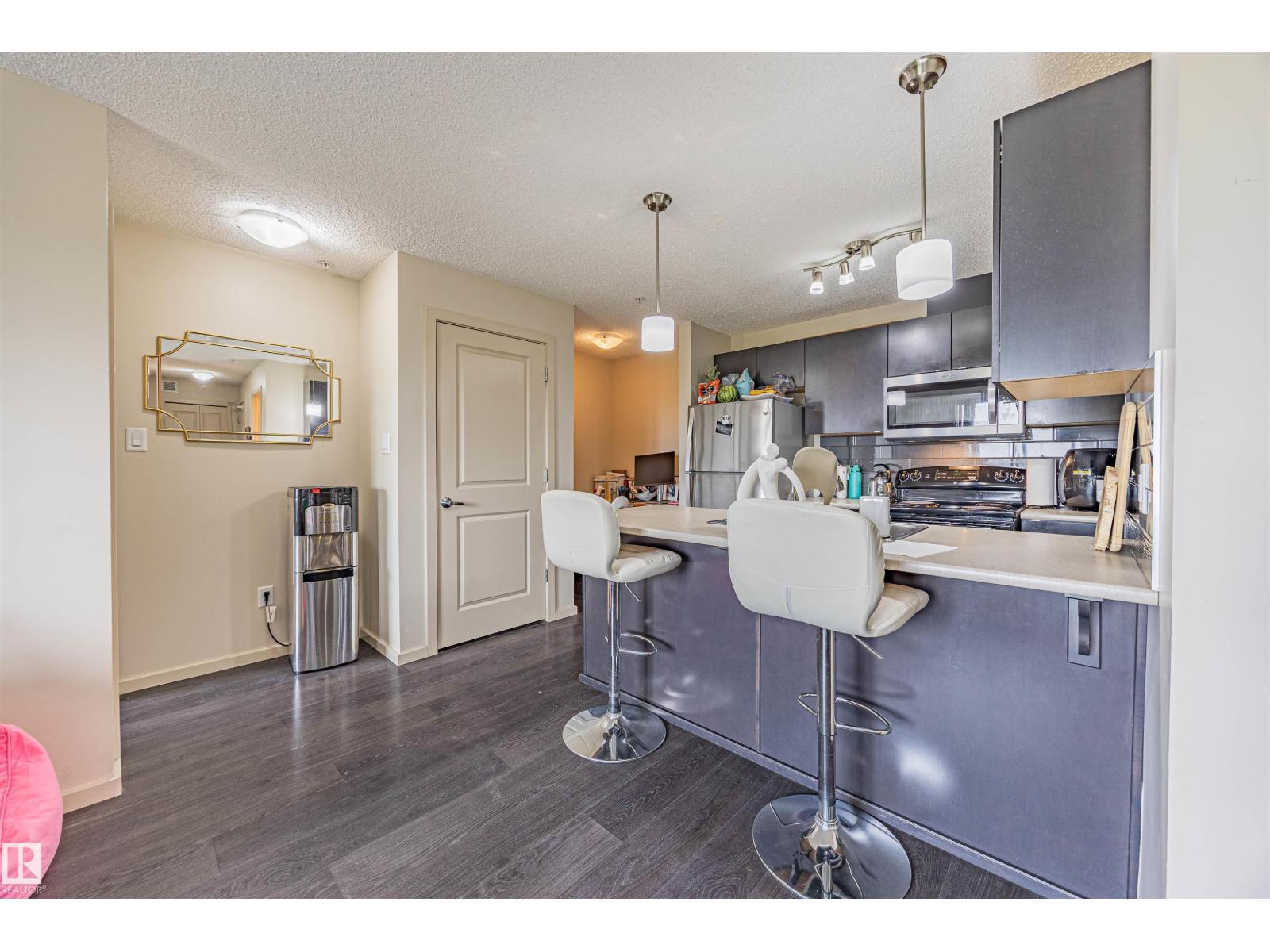 Photo 10 of 329 504 Albany Wy Nw, Edmonton AB