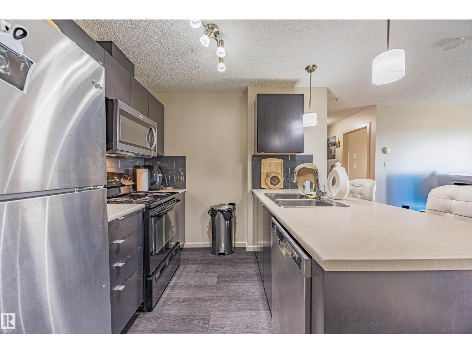 Photo 12 of 329 504 Albany Wy Nw, Edmonton AB