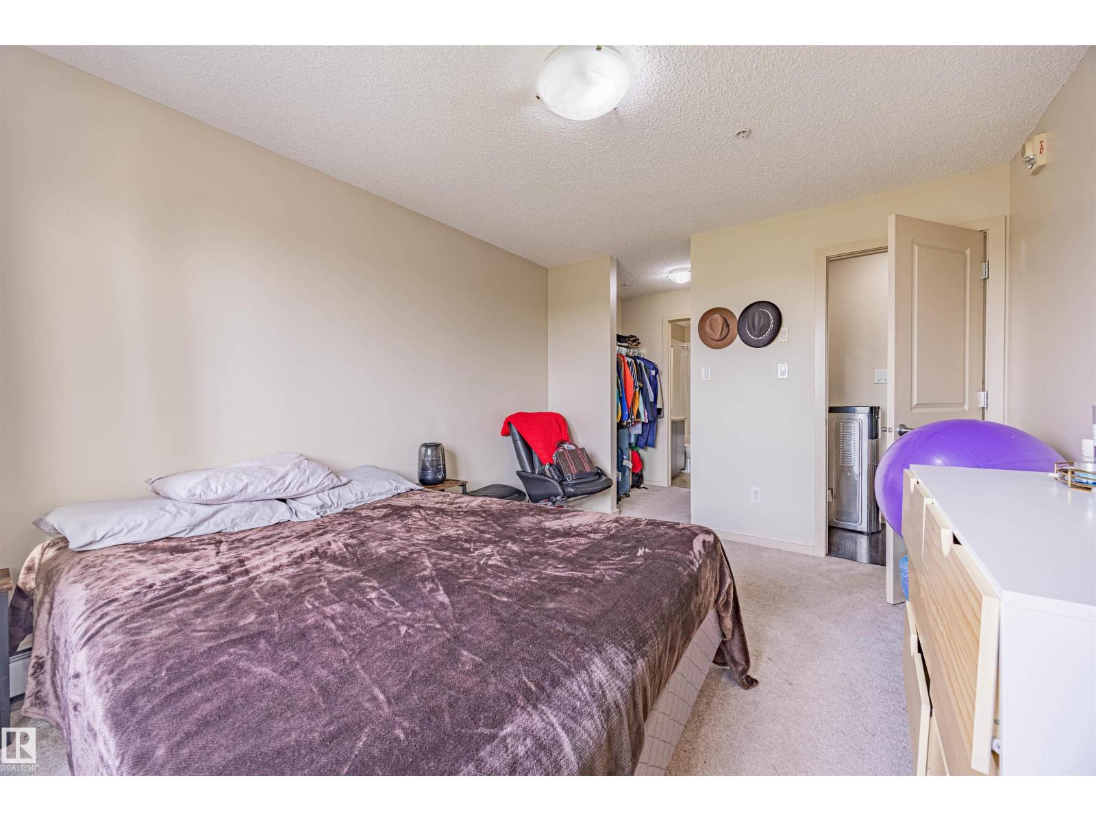 Photo 16 of 329 504 Albany Wy Nw, Edmonton AB