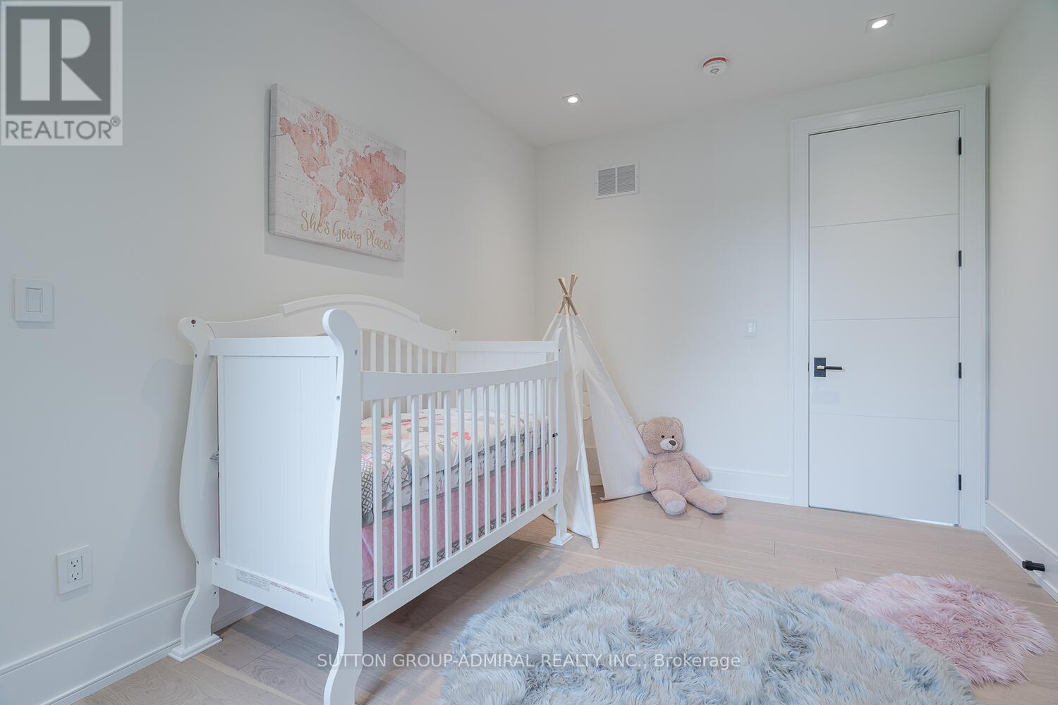 Photo 30 of 98 Babcombe Drive, Markham ON