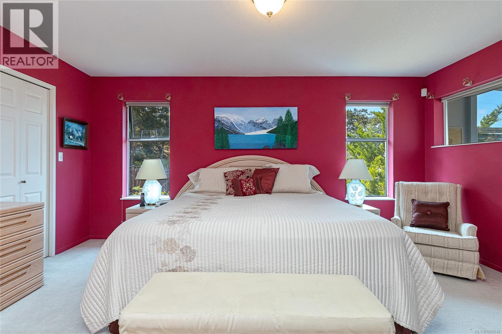 Photo 33 of 3713 Pointer Pl, Saanich BC