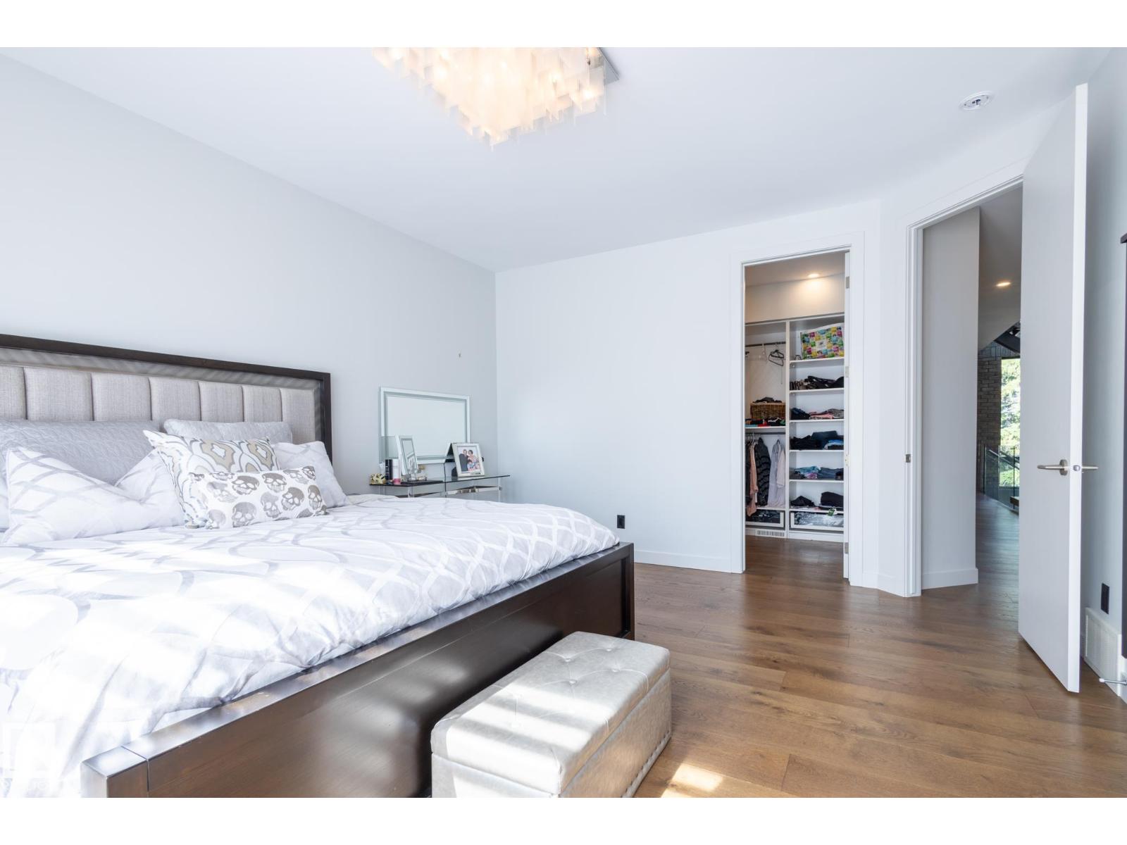 Photo 7 of 14027 91 A Av Nw, Edmonton AB