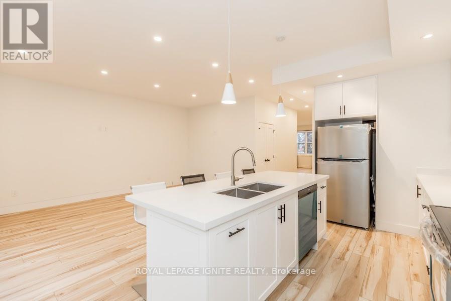 Photo 43 of 781 Oliva Street, Pickering ON