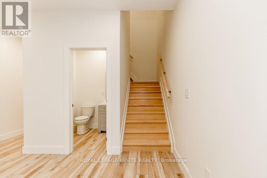 Photo 12 of 781 Oliva Street, Pickering ON