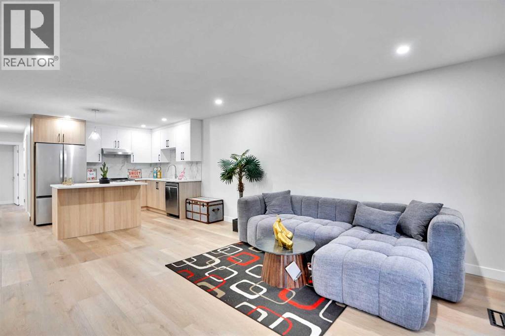 Single Family House Bi-level for Sale in B Queensland Drive SE Queensland Calgary 