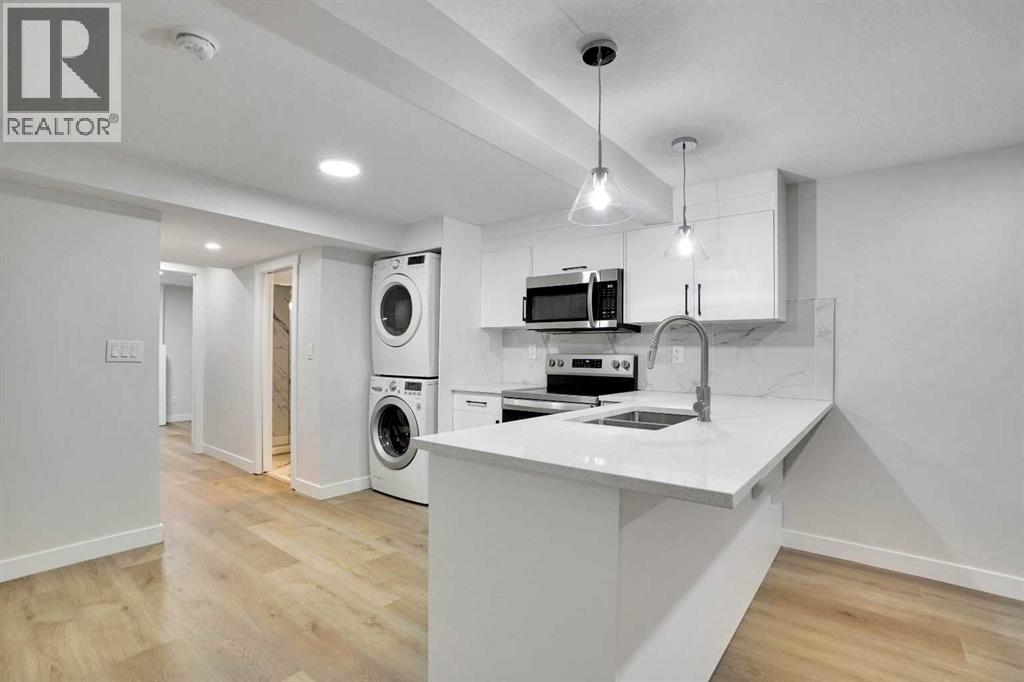 Single Family House Bi-level for Sale in B Queensland Drive SE Queensland Calgary 