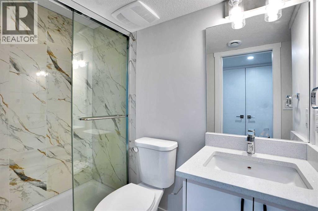Single Family House Bi-level for Sale in B Queensland Drive SE Queensland Calgary 
