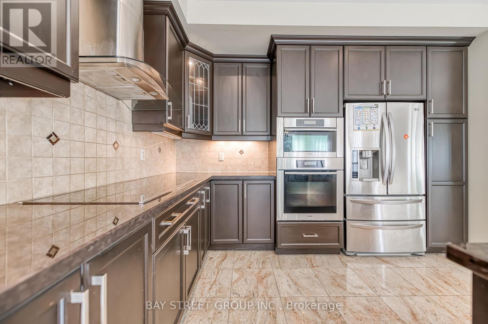 Photo 19 of 3 Edenbrook Crescent, Richmond Hill ON