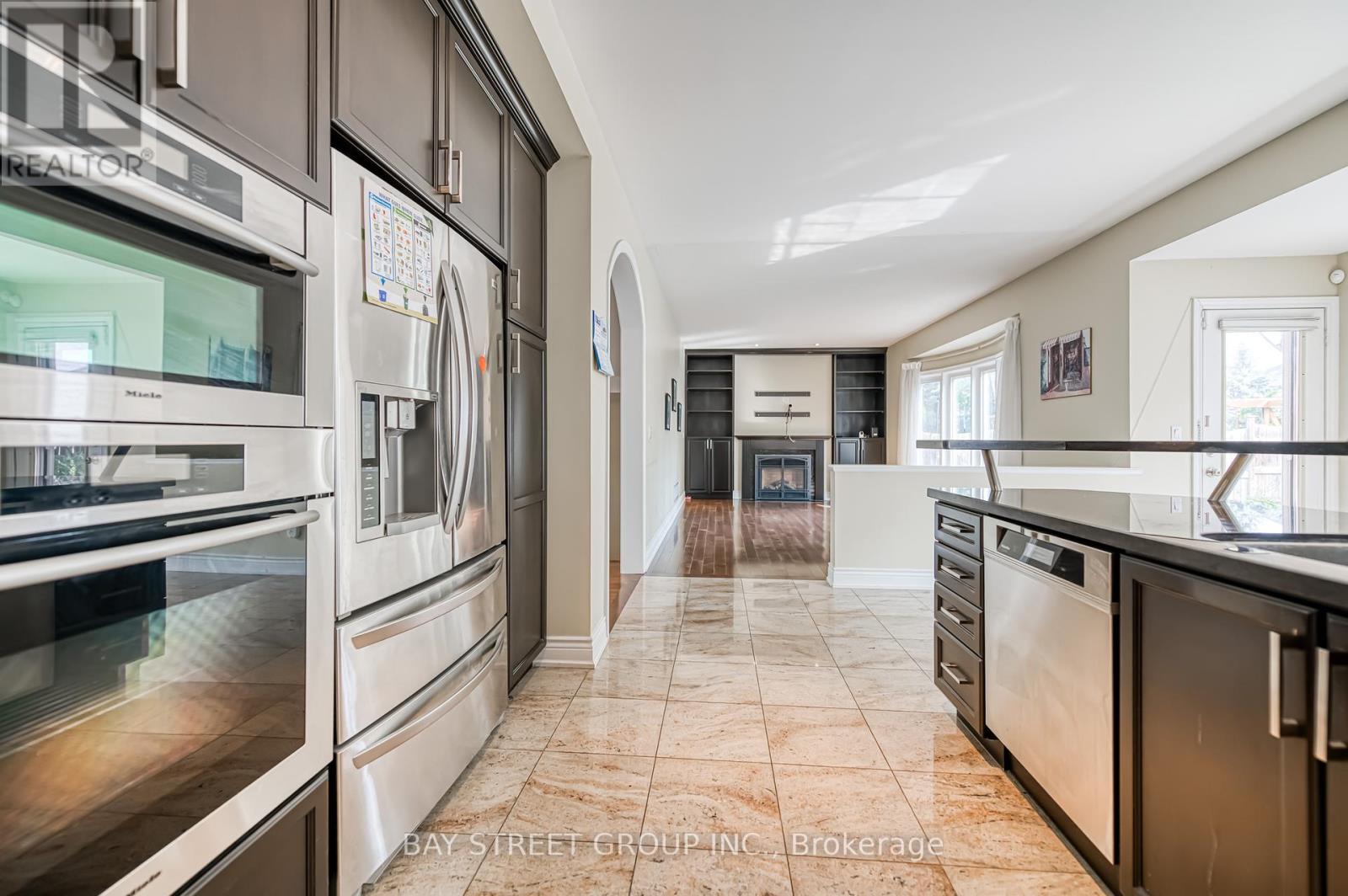 Photo 20 of 3 Edenbrook Crescent, Richmond Hill ON