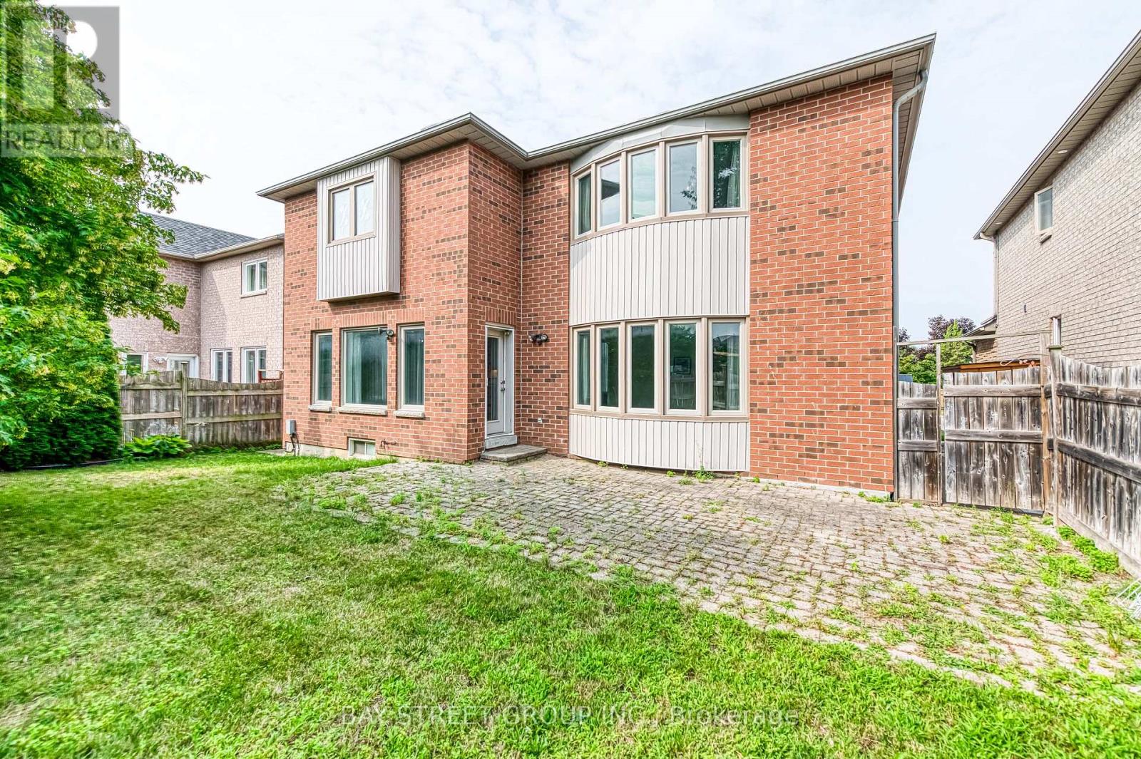 Photo 42 of 3 Edenbrook Crescent, Richmond Hill ON