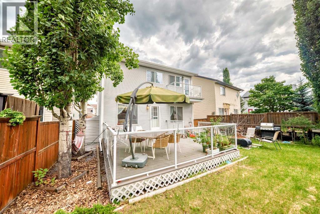 Photo 31 of 65 Cougarstone Circle Sw, Calgary AB