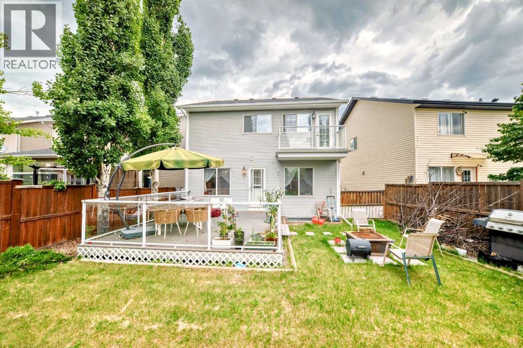 Photo 21 of 65 Cougarstone Circle Sw, Calgary AB
