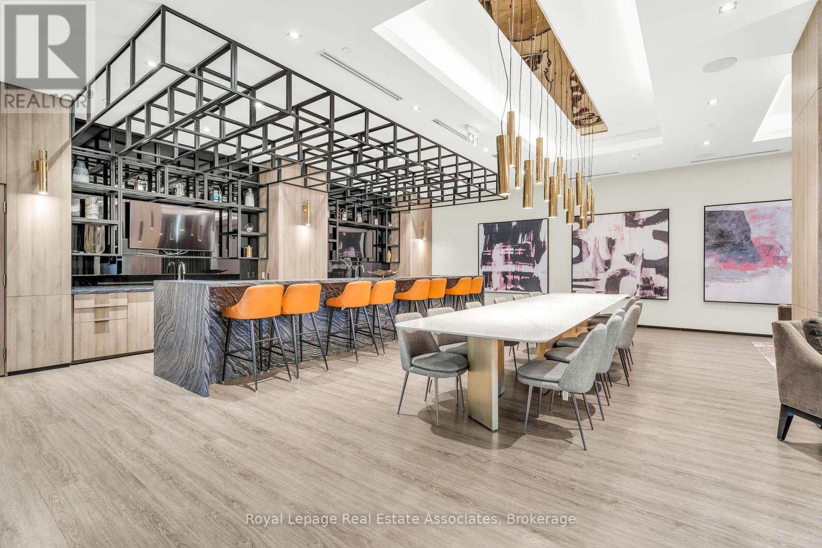 Photo 12 of 1015 9 Mabelle Avenue, Toronto ON