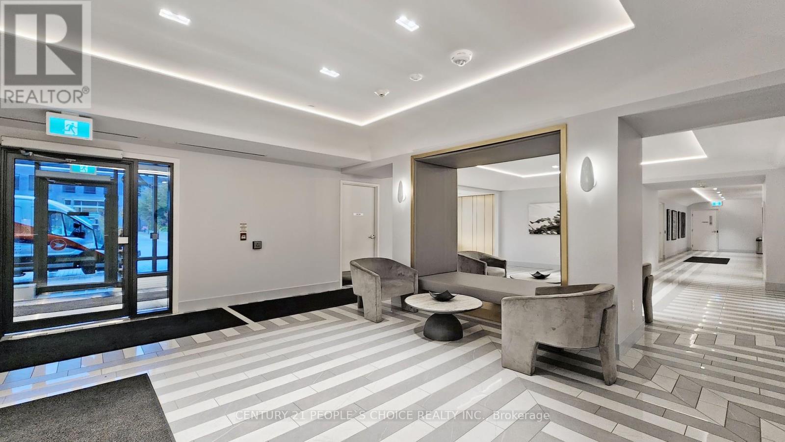Photo 7 of 827 26 Gibbs Road, Toronto ON