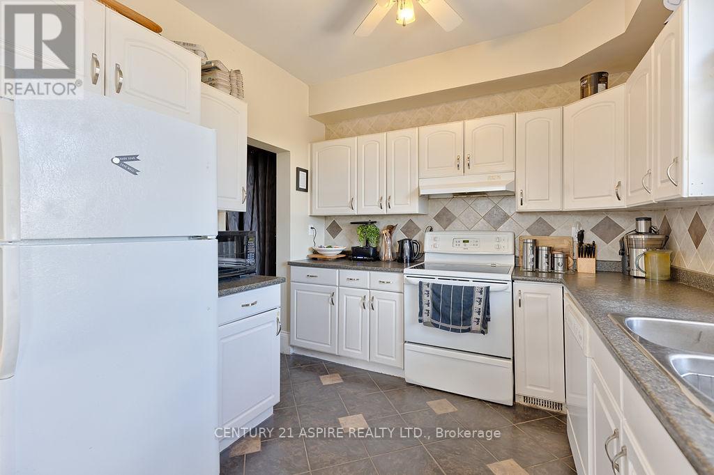 Photo 15 of 3802 Mclaughlin Road, Whitewater Region ON