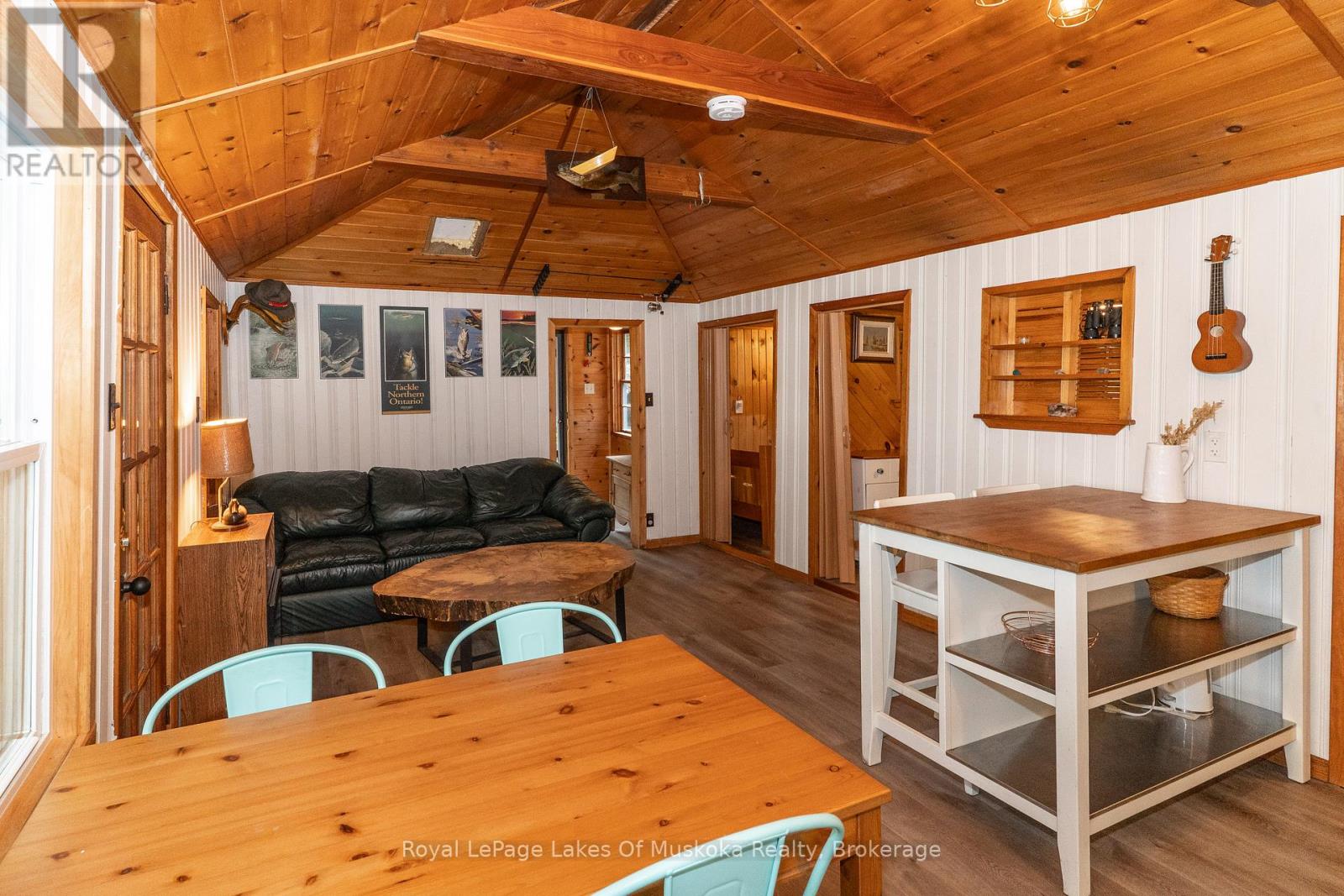Photo 10 of 1072 Long Lake Road, Muskoka Lakes ON