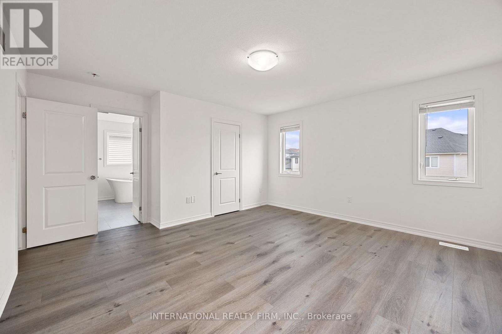 Photo 18 of 3639 Allen Trail, Fort Erie ON