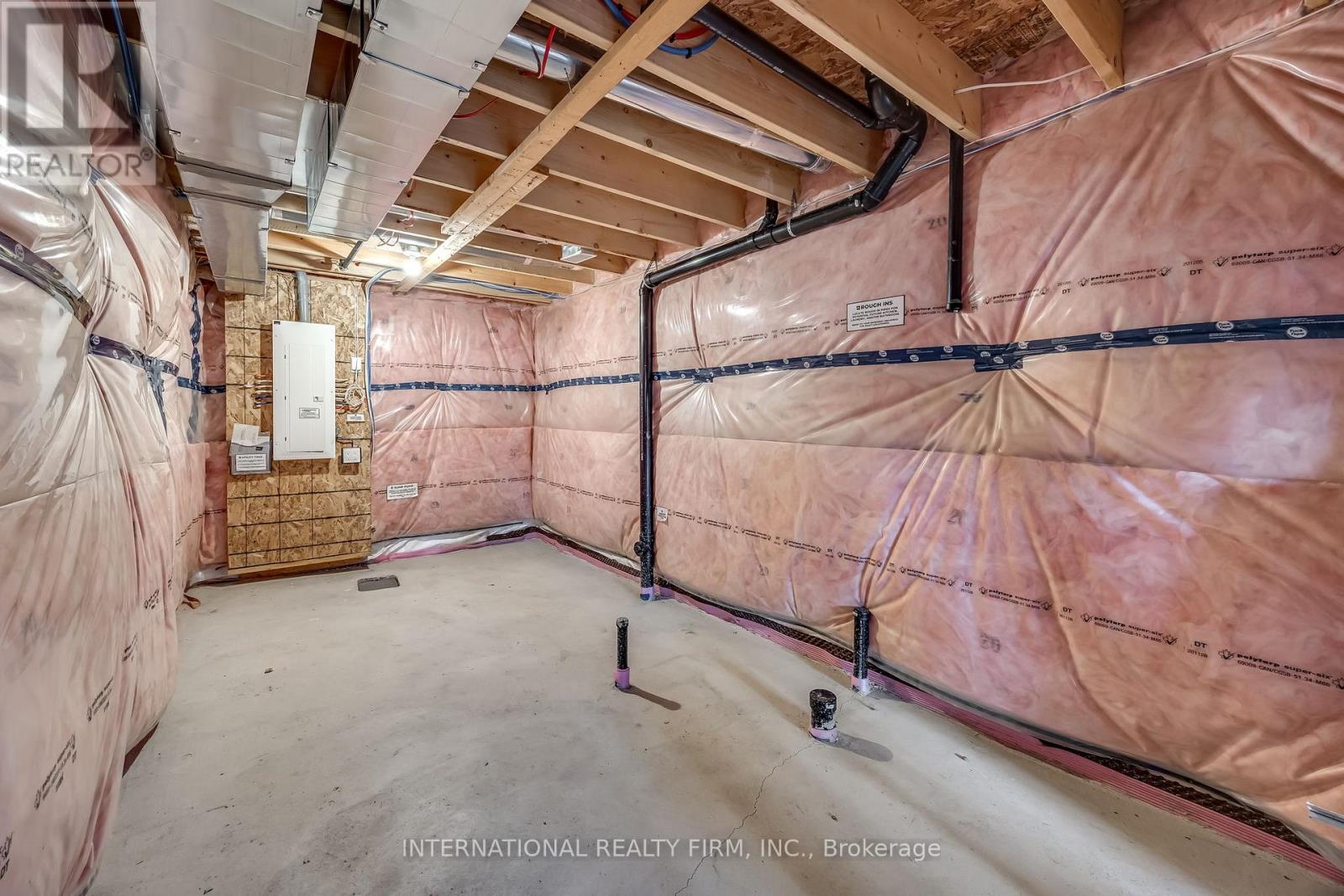 Photo 11 of 3639 Allen Trail, Fort Erie ON
