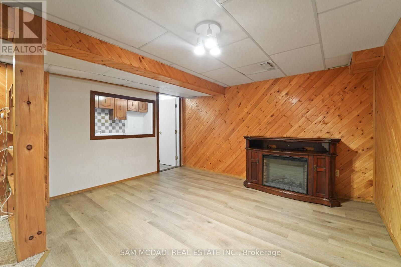 Photo 27 of 6486 Edenwood Drive, Mississauga ON