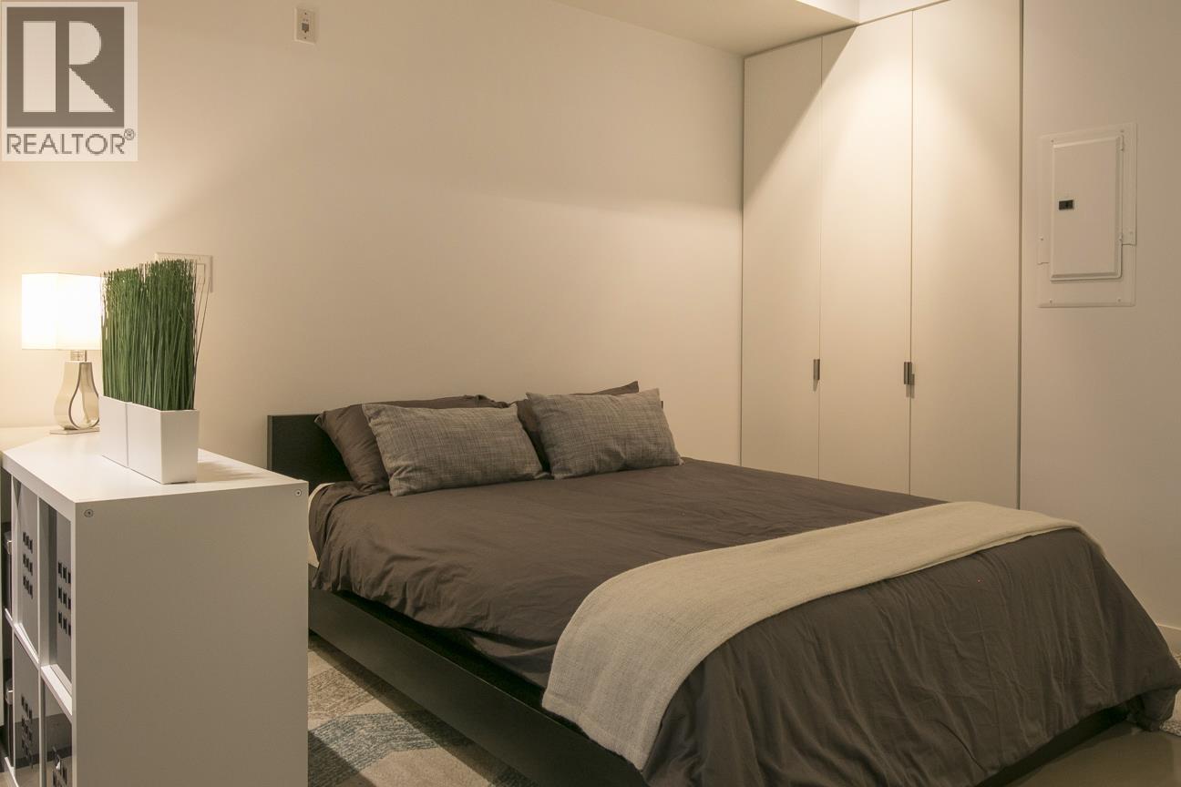 Photo 2 of 501 12 Water Street, Vancouver BC