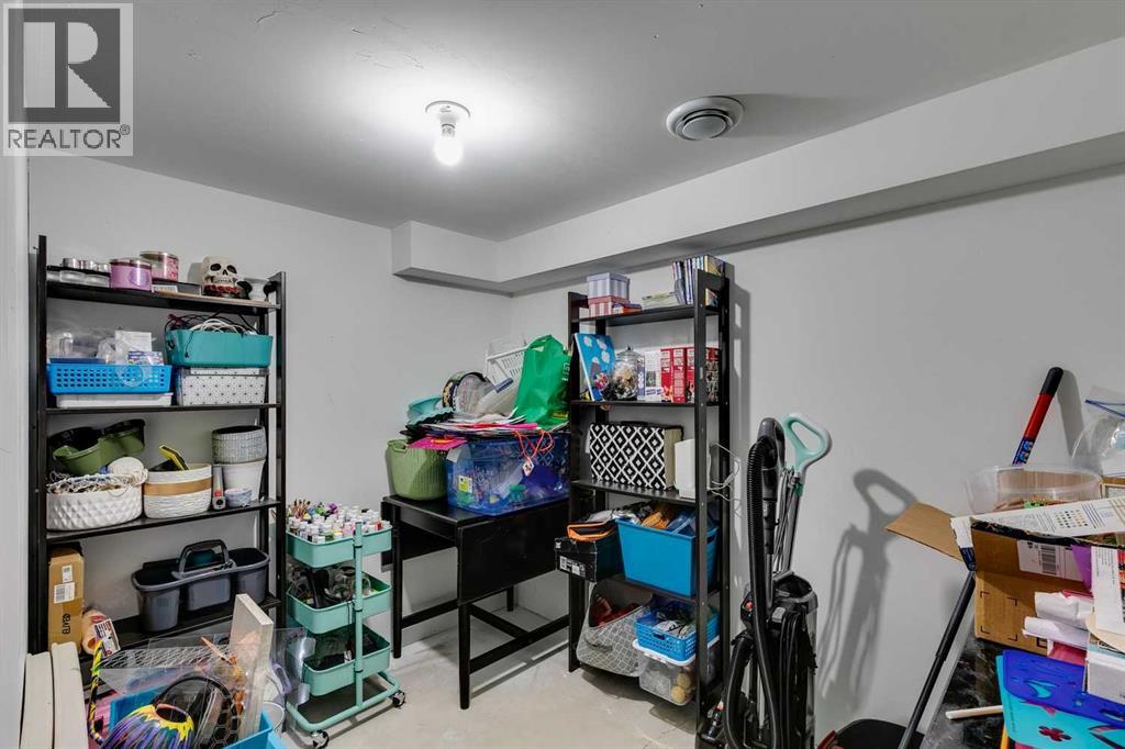 Photo 26 of 190 Everoak Gardens Sw, Calgary AB