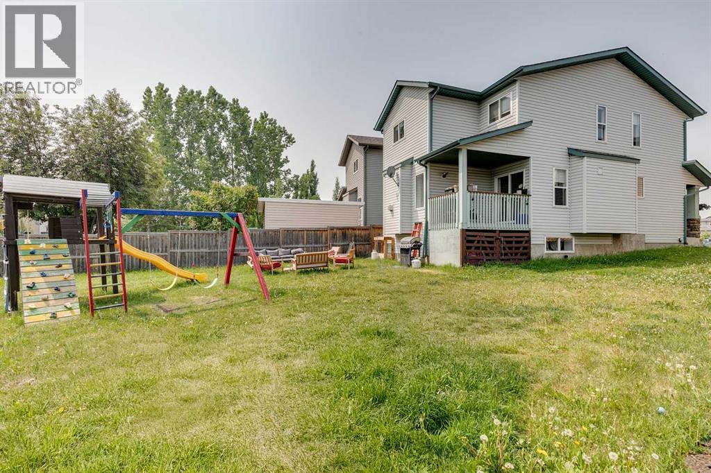Photo 27 of 190 Everoak Gardens Sw, Calgary AB