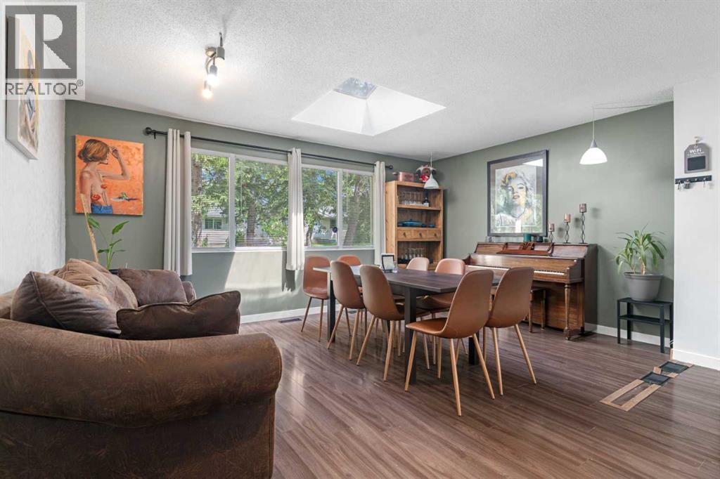 Photo 6 of 3240 33 A Avenue Se, Calgary AB