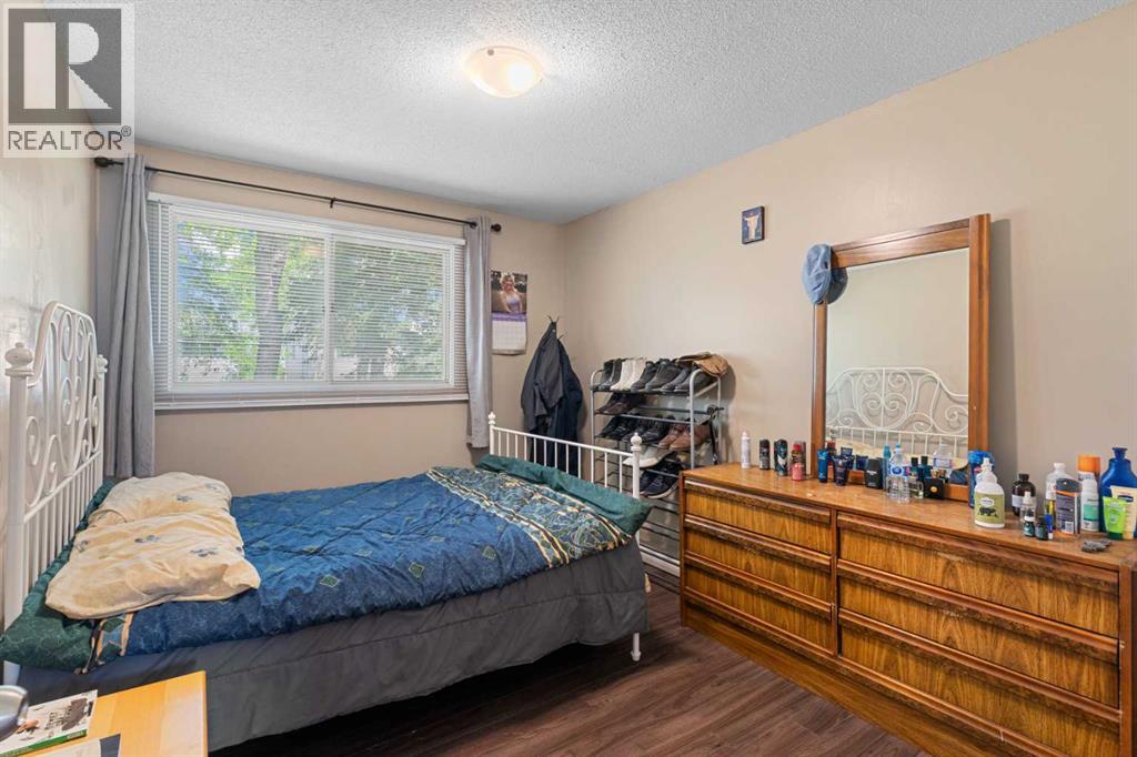 Photo 16 of 3240 33 A Avenue Se, Calgary AB