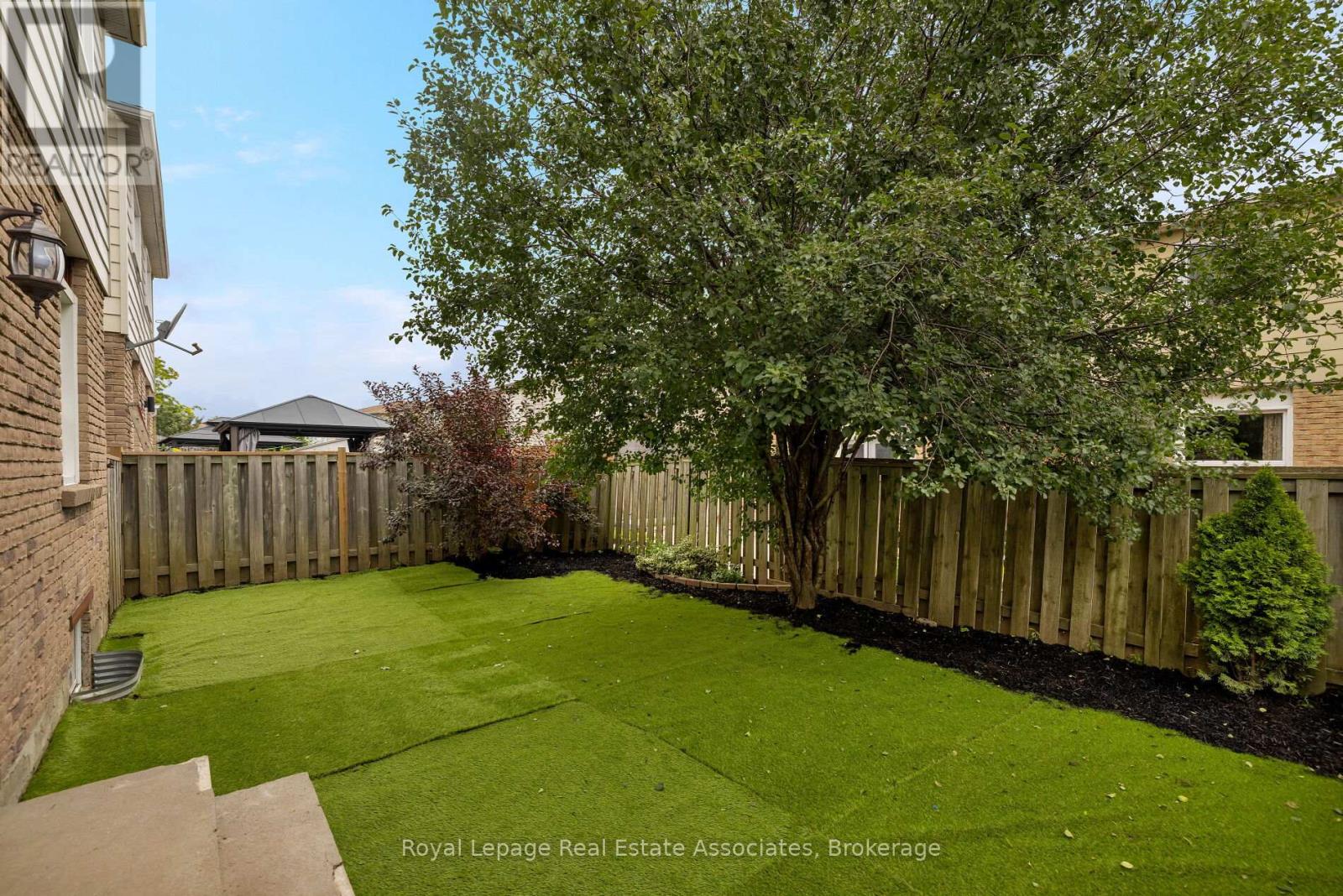 Photo 47 of 161 Morton Way, Brampton ON
