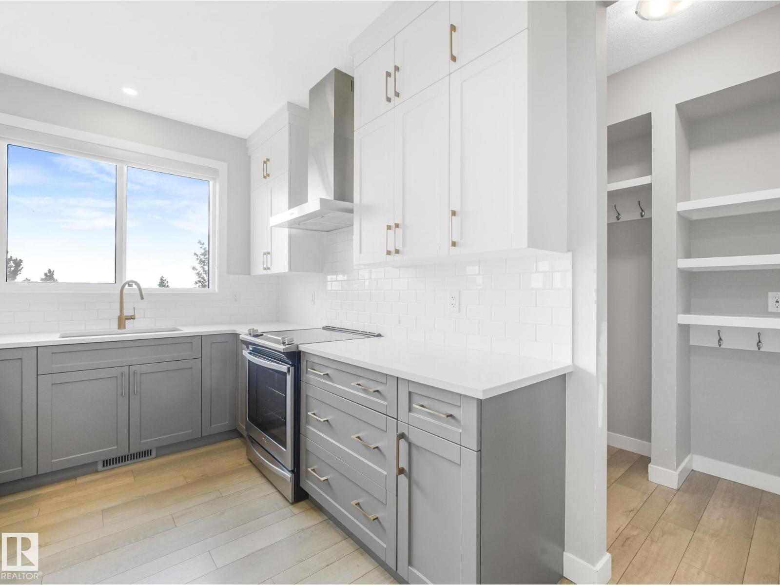 Photo 34 of 20007 15 Av Nw, Edmonton AB